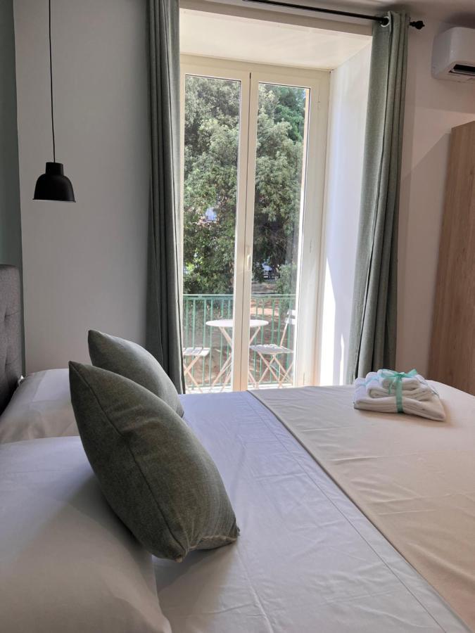Relais Cavour Napoli Hotel ภายนอก รูปภาพ