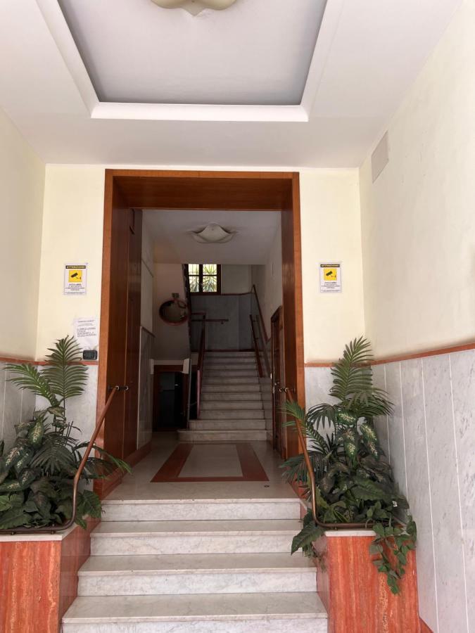 Relais Cavour Napoli Hotel ภายนอก รูปภาพ